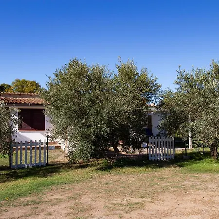 Ferienhaus Su Tuvulu 1 *